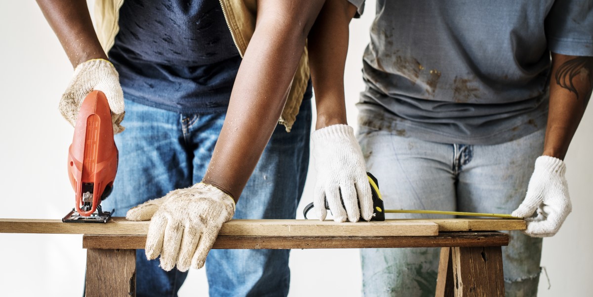 How Day Labor Works vs. How Temporary Labor Works