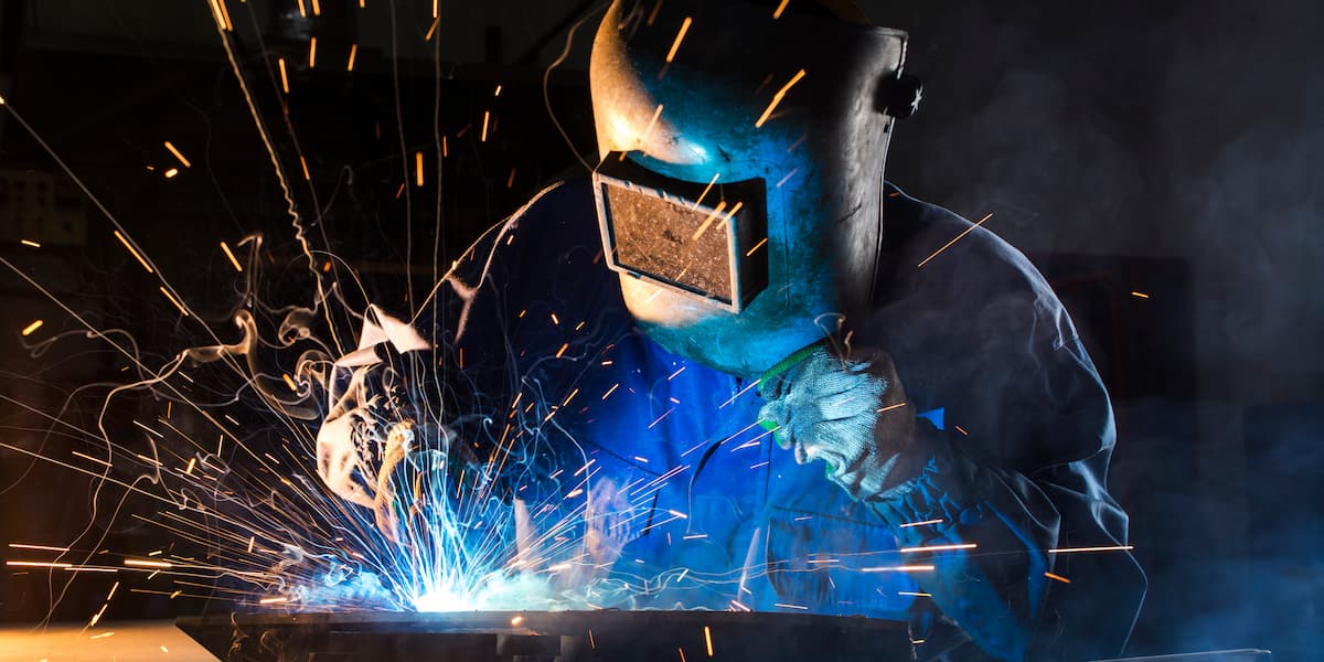 Welding Certification in Florida: 4 Steps to Becoming a Professional Welder